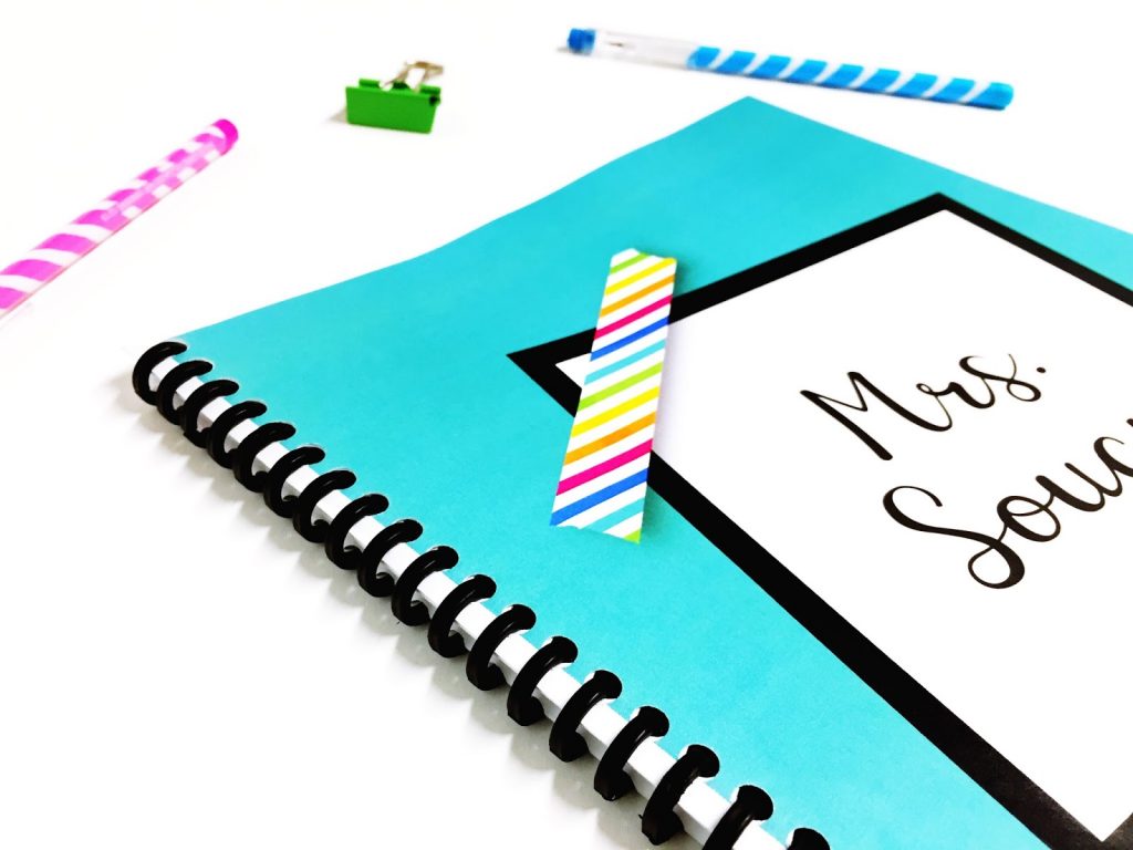 Choosing a teacher planner can be tricky!  You need to find one that works best for you and your teaching style.  Here are some tips to help you decide whether you want a printable teacher planner or purchase one from a store or even make your own!